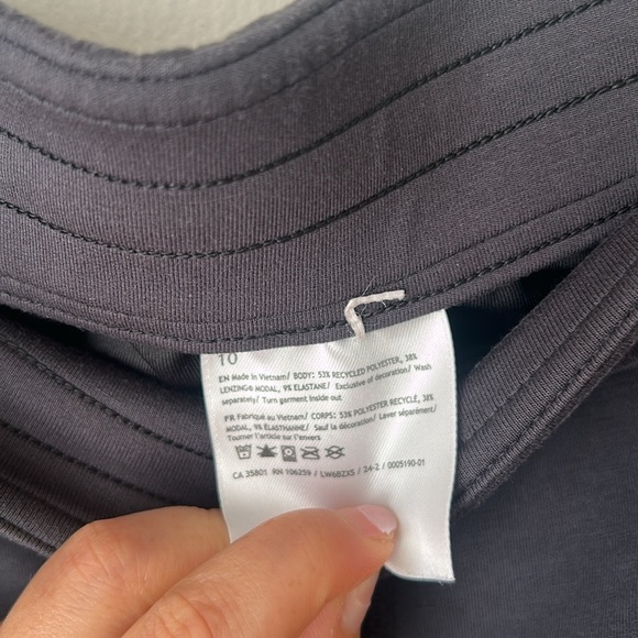 Lululemon Softstreme High-Rise Straight Leg Crop Black Size 10 - Picture 8 of 11